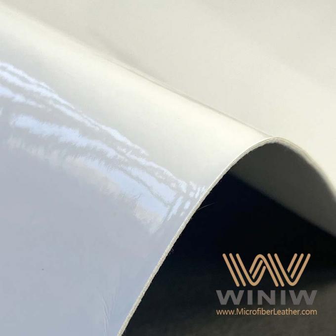 Cuir synthétique blanc de Microfiber de fibre serrée de WINIW pour le football