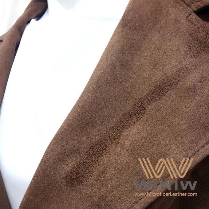  le cuir de bonne qualité de vêtements satisfait de plus grandes exigences
