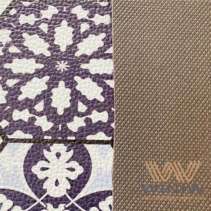 Les tapis imperméables garnissent en cuir prêt maintenant